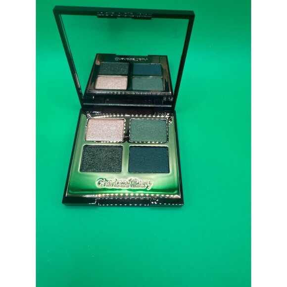 Charlotte Tilbury The Rebel Luxury Eyeshadow Palette 5.2g - Picture 1 of 5